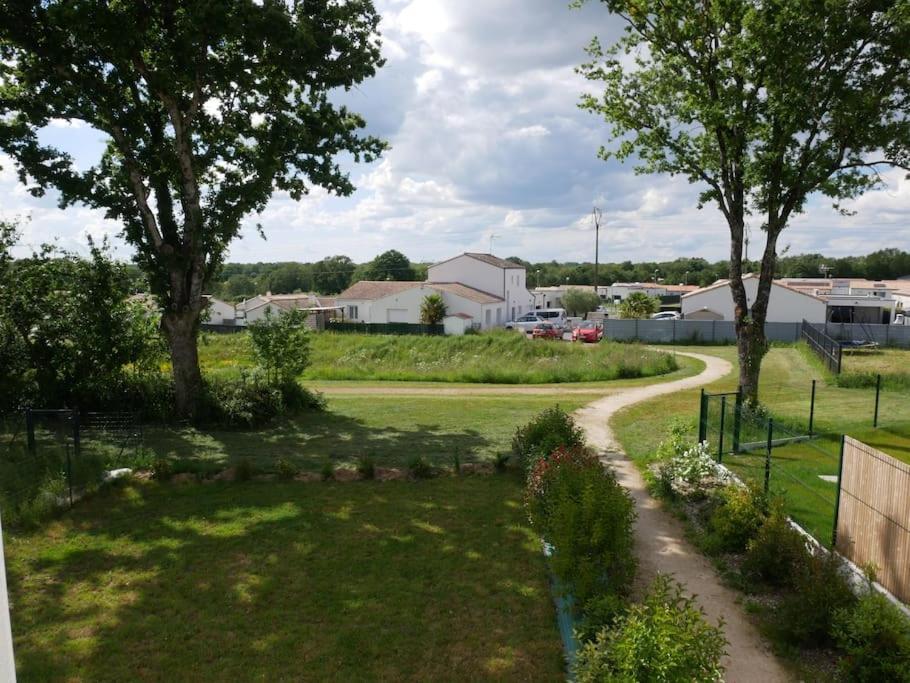 Appt T2 Confortable La Roche-sur-Yon Bagian luar foto